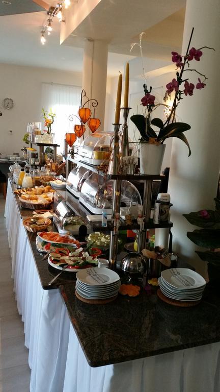 Hotel Ackermann Riedstadt Ngoại thất bức ảnh