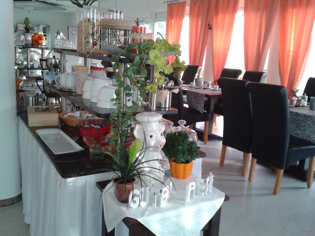 Hotel Ackermann Riedstadt Ngoại thất bức ảnh